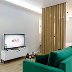 شقة New Bazaar Modern App - The Nest تيرانا