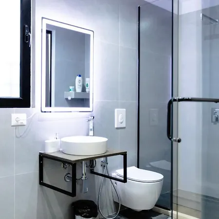 New Bazaar Modern App - The Nest טיראנה